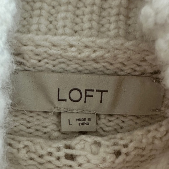 Loft Chunky Knit Sweater - Picture 3 of 4